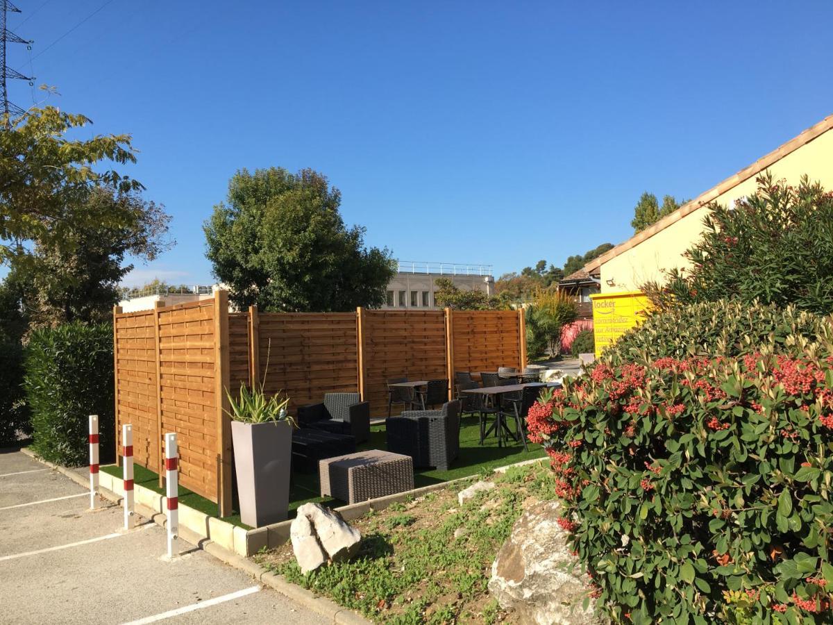 Kyriad Direct Marseille Est La Valentine La Penne-sur-Huveaune Zewnętrze zdjęcie